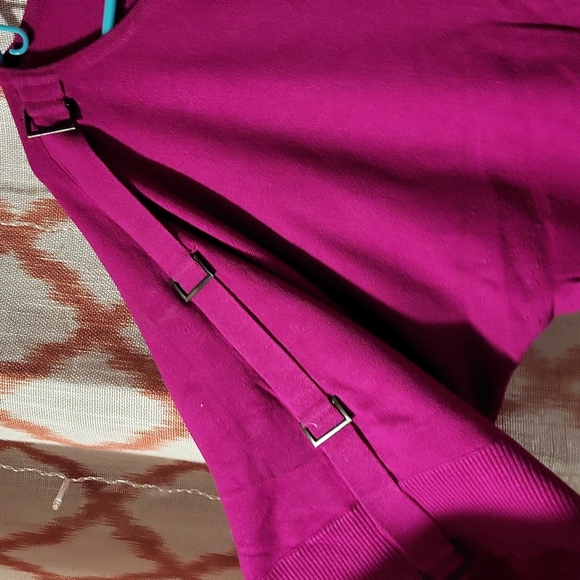 Women's Pink Sweater - Picture 2 of 4